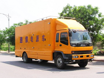 通信電源車.jpg